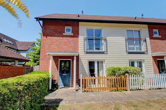 3 Bedroom Semi-Detached House For Sale In Jeremiah Court, Redhill, RH1