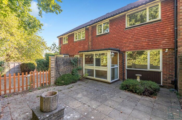 5 Bedroom Terraced House To Rent In St. Johns Road, Guildford, GU2