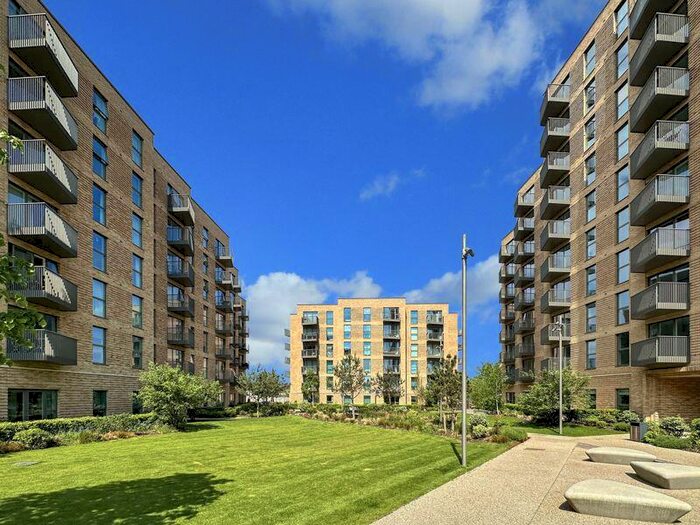 1 Bedroom Flat To Rent In Memorial Avenue, Slough, SL1