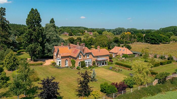 5 Bedroom Detached House For Sale In Little Barford, St. Neots, Cambridgeshire, PE19