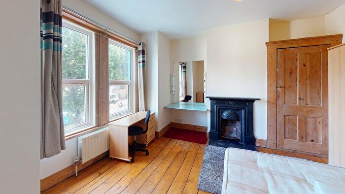 6 Bedroom Semi-Detached House To Rent In Hartington Road, Brighton, BN2