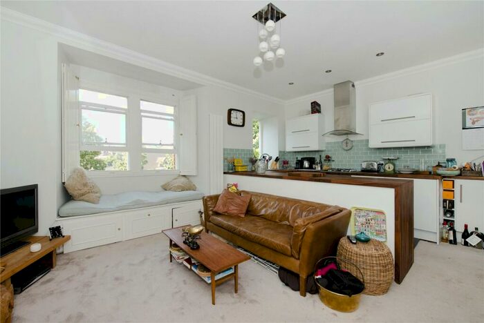 2 Bedroom Flat To Rent In Northolme Road, Highbury, N5
