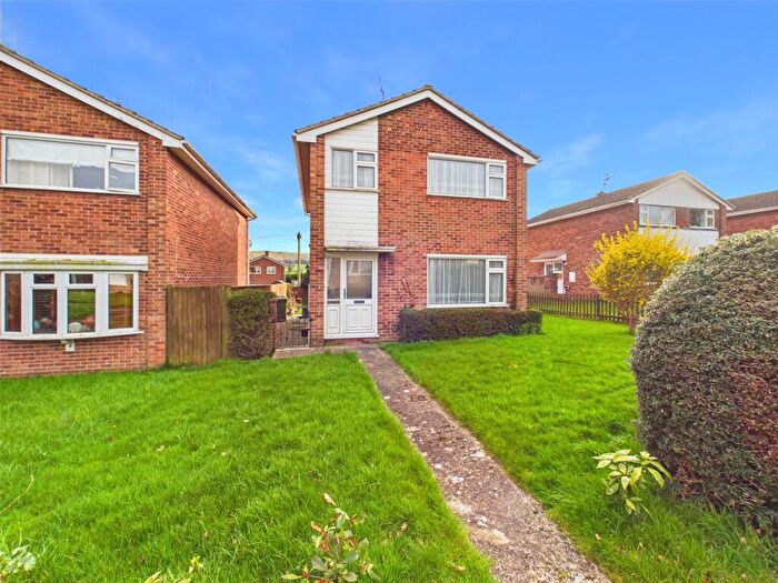 3 Bedroom Detached House For Sale In The Beagles, Cashes Green, Stroud, Gloucestershire, GL5