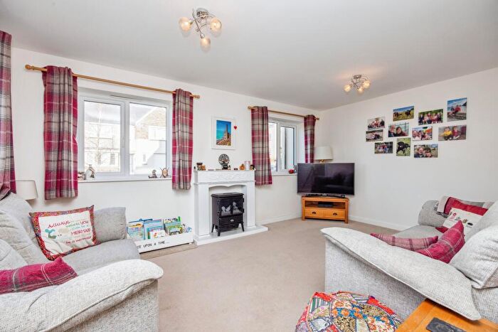 4 Bedroom Detached House For Sale In Mead Gardens, Bodmin, PL31
