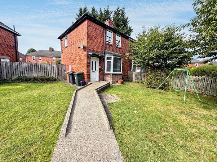 2 Bedroom Semi-Detached House To Rent In Station Road North, Wallsend, Tyne And Wear, NE28