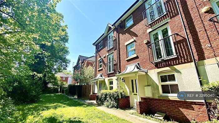 4 Bedroom Terraced House To Rent In Rossby, Shinfield, Reading, RG2