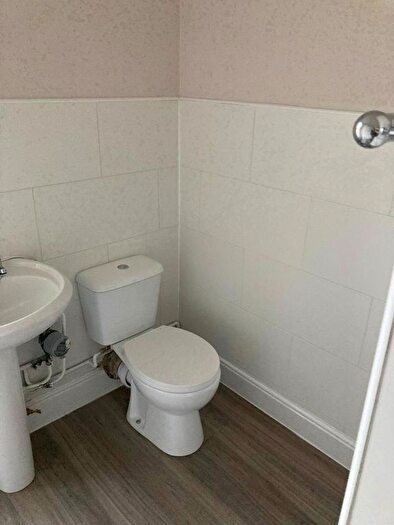 2 Bedroom Flat To Rent In Bow Brickhill Road, Woburn Sands, Milton Keynes, MK17