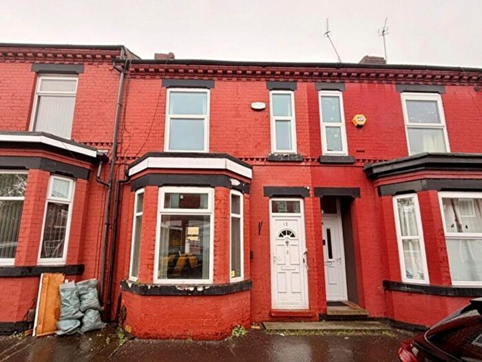 2 Bedroom Terraced House To Rent In Grange Street, Salford, M6