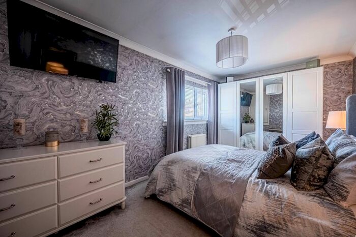 2 Bedroom End Of Terrace House For Sale In Ettrick Street, Wishaw, ML2