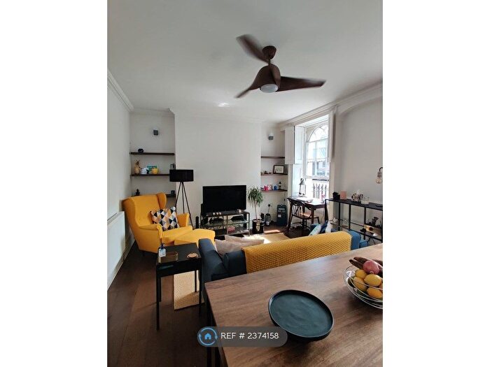 1 Bedroom Flat To Rent In Camden Street, London, NW1