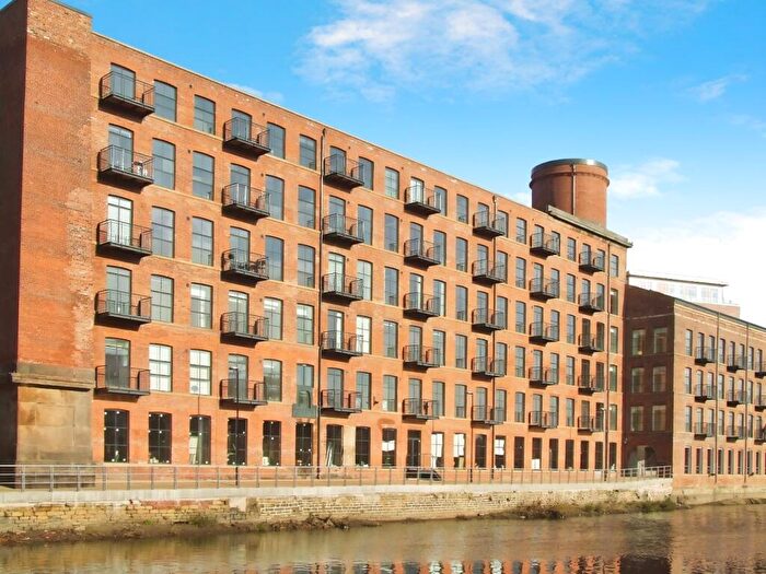 1 Bedroom Flat To Rent In Roberts Wharf, Neptune Street, Leeds, West Yorkshire, LS9