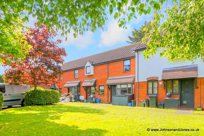 1 Bedroom Terraced House To Rent In Jonquil Gardens, Hampton, TW12