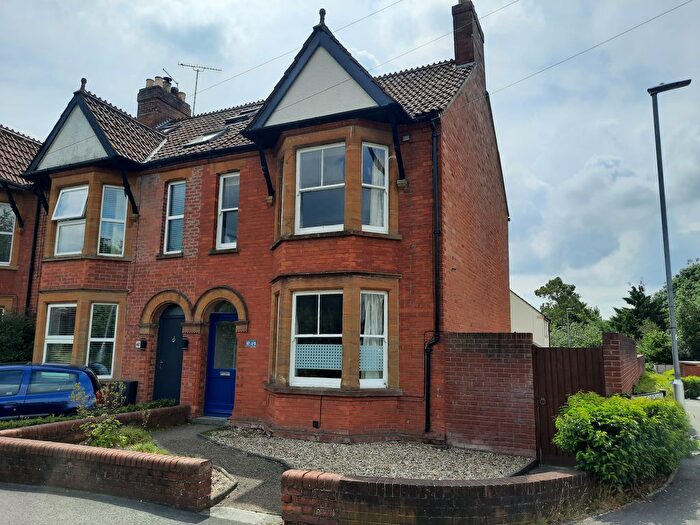3 Bedroom Property To Rent In Preston Grove, Yeovil, BA20