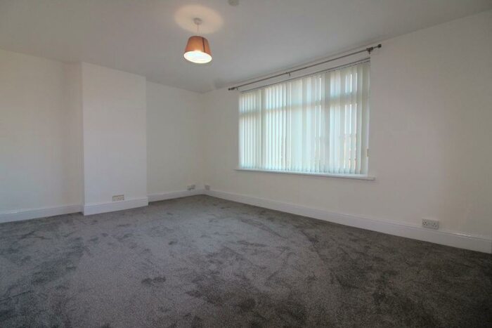 1 Bedroom Flat To Rent In Burton Road, Carlton, NG4