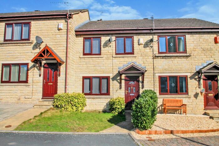 3 Bedroom Terraced House To Rent In Three Nooked Mews, Idle, Bradford, BD10