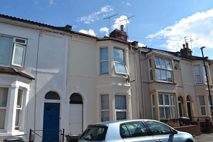 4 Bedroom Terraced House To Rent In Eve Road, Easton, Bristol, BS5