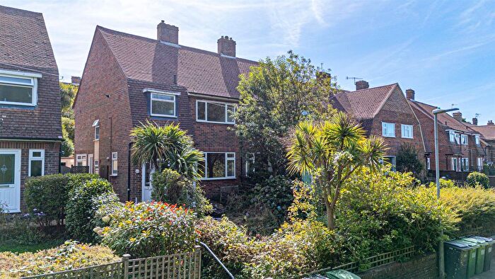 3 Bedroom Semi-Detached House For Sale In Tedder Terrace, Hastings, TN35
