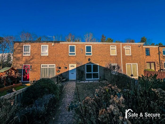 3 Bedroom Terraced House To Rent In Chestnut Avenue, Harraton, Washington, NE38