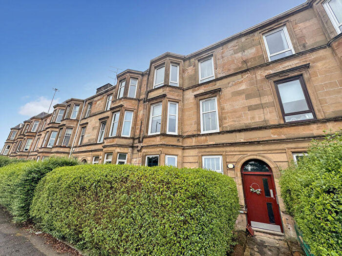 2 Bedroom Flat For Sale In Victoria Park Drive South, Whiteinch, G14
