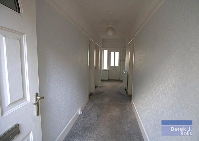 2 Bedroom Bungalow For Sale In Lawford Road, Bournemouth, Dorset, BH9