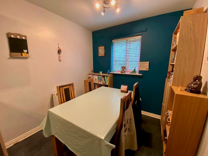 2 Bedroom Apartment To Rent In Williams Park, Benton, NE12