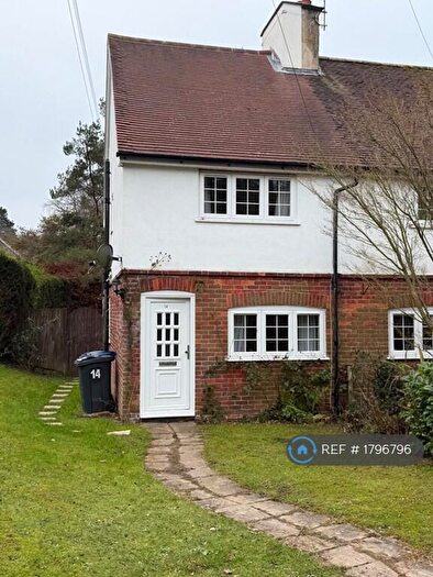 2 Bedroom End Of Terrace House To Rent In Northwood Cottages, Hindhead, GU26