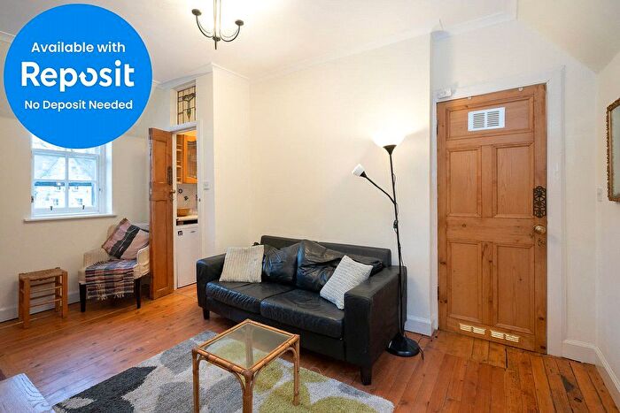 1 Bedroom Flat To Rent In Belford Road, Edinburgh, EH4