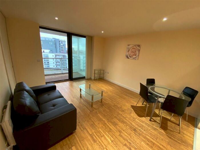 2 Bedroom Apartment To Rent In St Georges Island, Kelsoe Place, Manchester, M15
