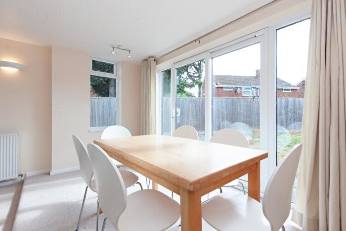 6 Bedroom Terraced House To Rent In Beechey Avenue, Marston, OX3