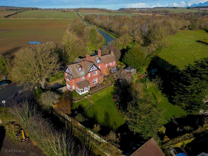 5 Bedroom Detached House For Sale In Yedmandale Road, West Ayton, Scarborough, YO13