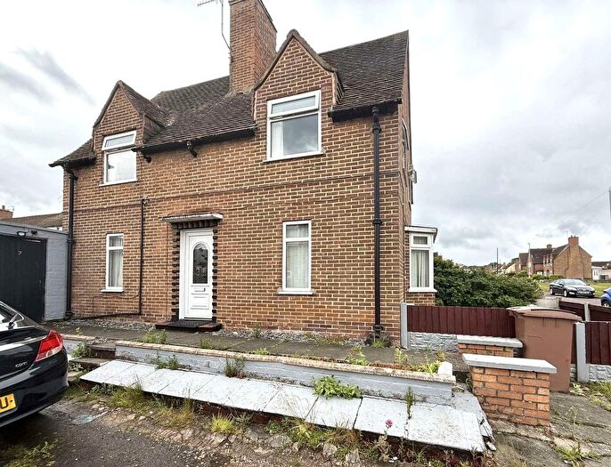 3 Bedroom Property To Rent In Orrets Meadow Road, Wirral, CH49