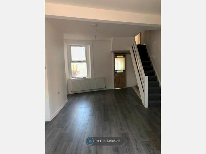 3 Bedroom Terraced House To Rent In Singleton Road, Cardiff, CF24