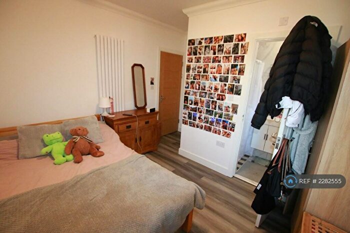 7 Bedroom Terraced House To Rent In Shinfield Road, Reading, RG2