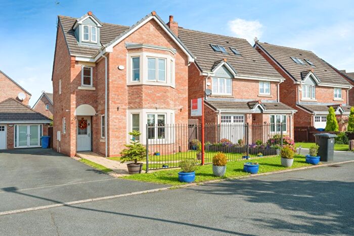 5 Bedroom Detached House For Sale In Buttercup Close, Warrington, Cheshire, England, WA5