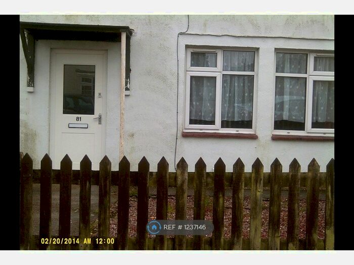 3 Bedroom End Of Terrace House To Rent In Bridgemary Road, Gosport PO13
