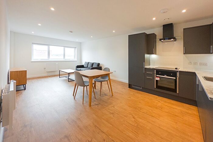 1 Bedroom Flat To Rent In Lincoln House, Nelson Street, Bolton, BL3