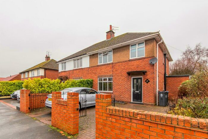 3 Bedroom Semi-Detached House To Rent In Brooklands, Bishop Auckland, DL14