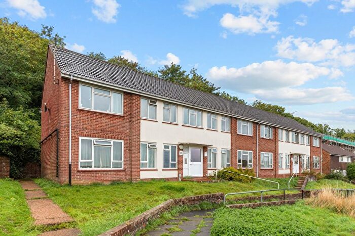 1 Bedroom Flat For Sale In Blois Road, Lewes, East Sussex, BN7