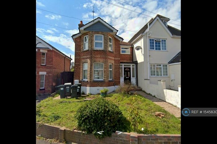 1 Bedroom Flat To Rent In Muscliffe Road, Bournemouth, BH9