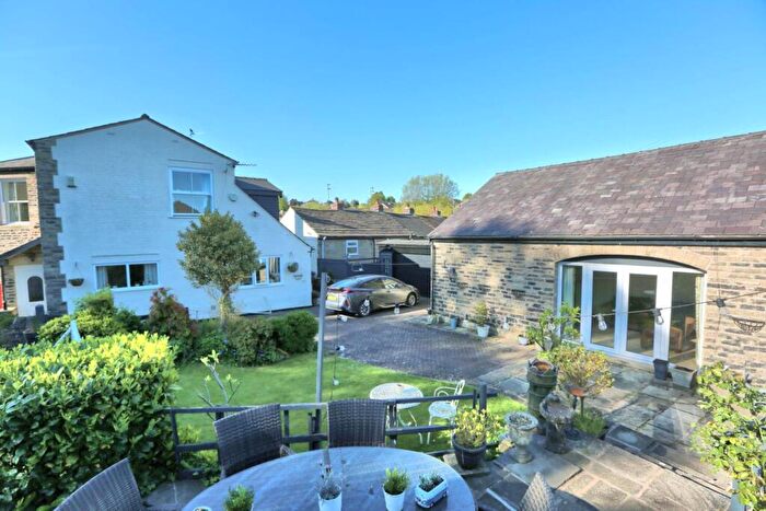 4 Bedroom House For Sale In Wellington Road, Bollington, SK10