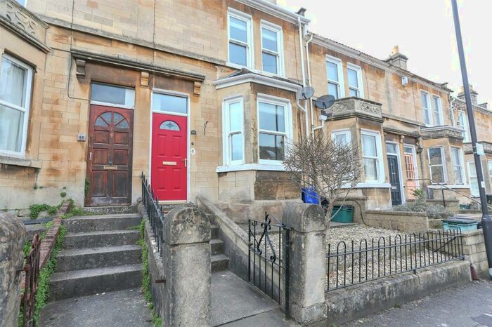 3 Bedroom Terraced House To Rent In Ringwood Road, Bath, BA2