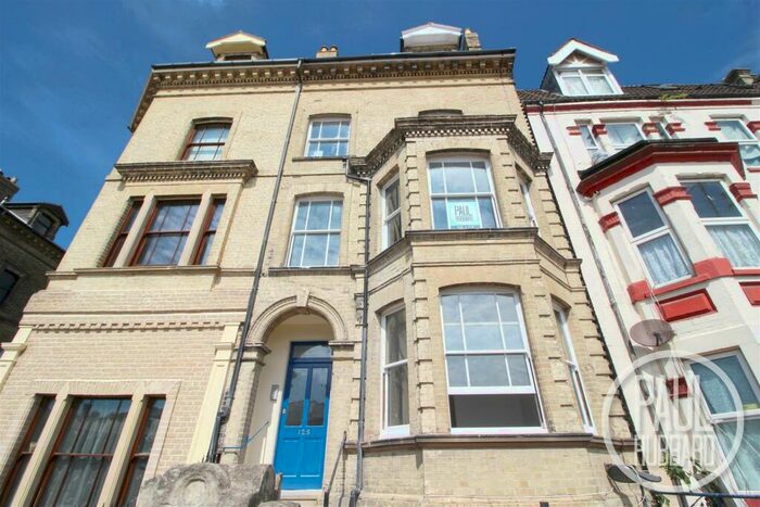 1 Bedroom Flat To Rent In London Road South, Lowestoft, Suffolk, NR33