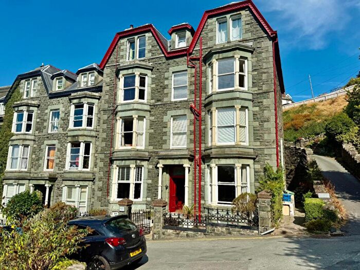 1 Bedroom Flat For Sale In Flat Shelbourne Court, Barmouth, LL42