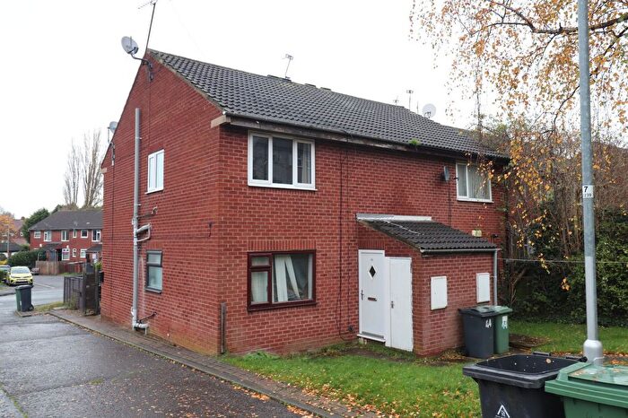 1 Bedroom Flat To Rent In Exeter Drive, Leeds, LS10