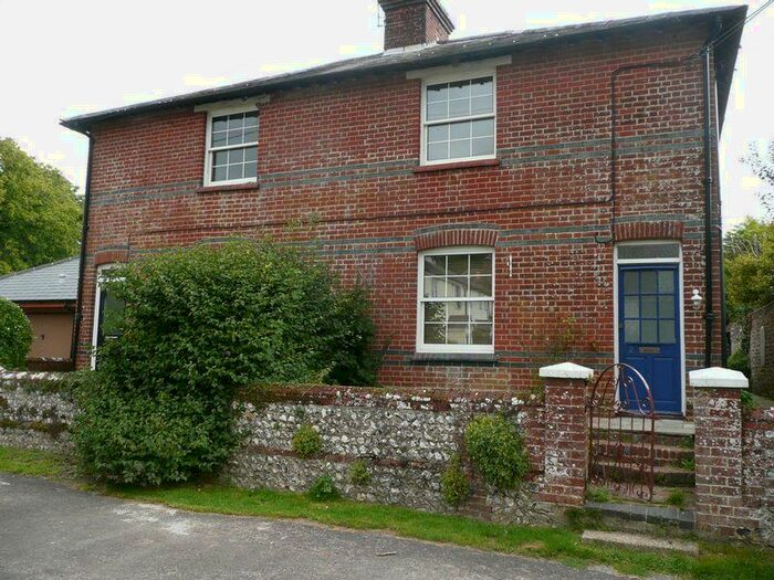 3 Bedroom Character Property To Rent In Exton, Nr West Meon / Winchester / Petersfield, Hampshire, SO32