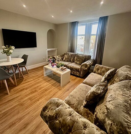 1 Bedroom Flat To Rent In Forest Park Place, Dundee, DD1