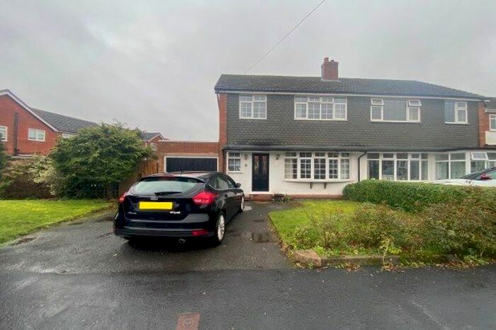 4 Bedroom Property To Rent In Middleton Road, Lichfield, WS14