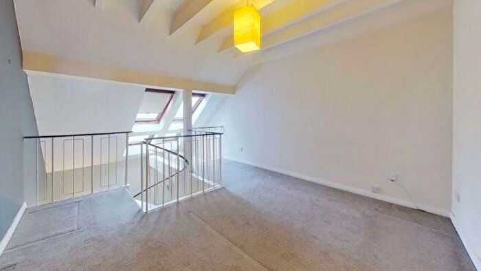 1 Bedroom Flat To Rent In Miller Street, Glasgow, G1