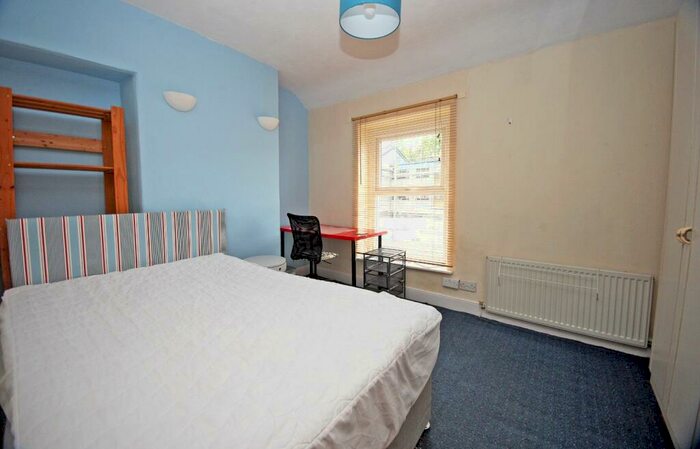 2 Bedroom Terraced House For Sale In Caernarfon Road, Bangor, Gwynedd, LL57