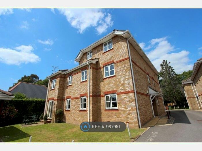 2 Bedroom Flat To Rent In Winchester Road, Southampton, SO16